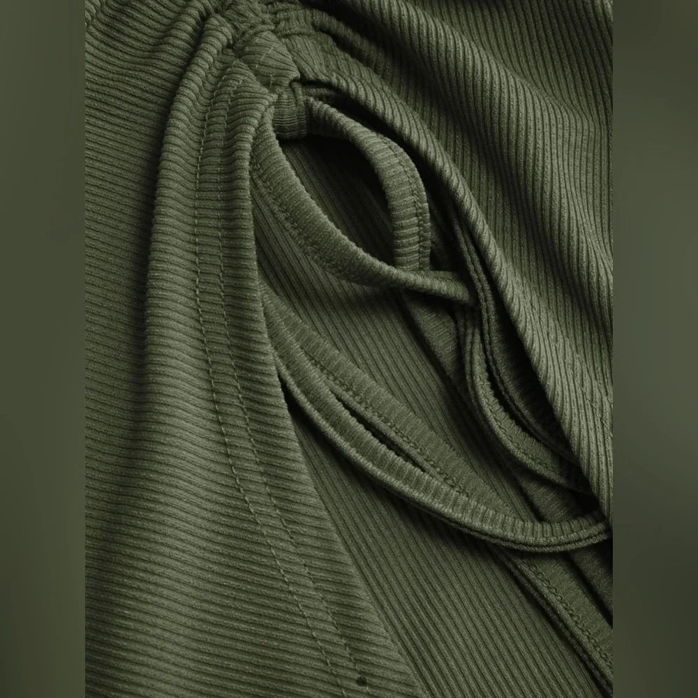 NWT Ribbed Button Drawstring Midi Dress - Picture 5 of 8